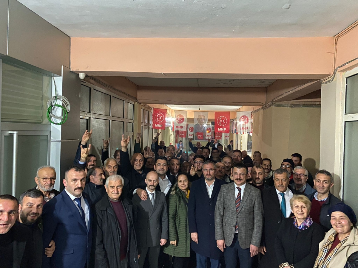 MHP Rize’den Pazar çıkarması