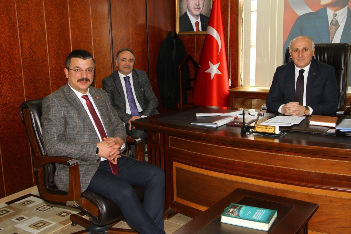 MHP’li adayların Rize’de ki ziyaretleri hız kesmeden devam ediyor.