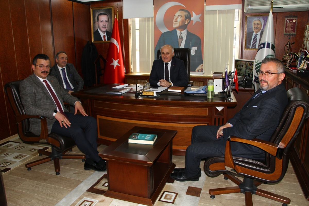 MHP’li adayların Rize’de ki ziyaretleri hız kesmeden devam ediyor.