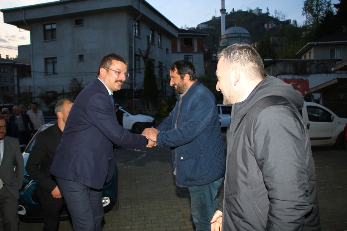 MHP’li adaylar ilgiyle karşılanıyor