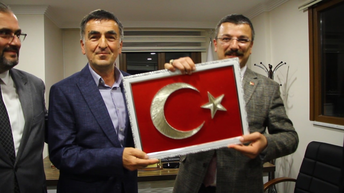 MHP’nin adaylarına ilgi her geçen gün artıyor