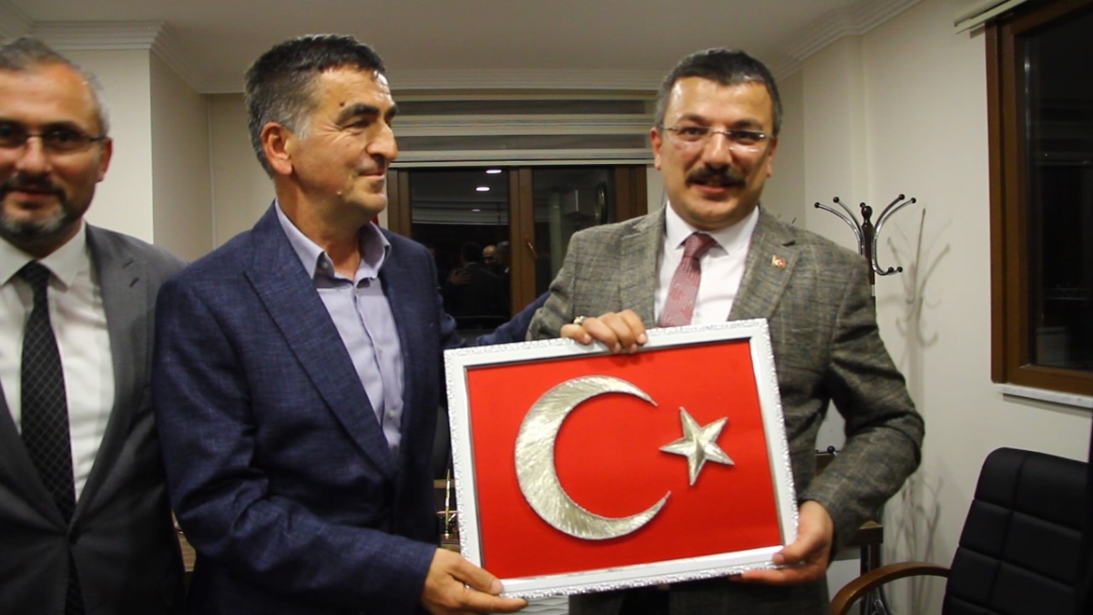 MHP’nin adaylarına ilgi her geçen gün artıyor