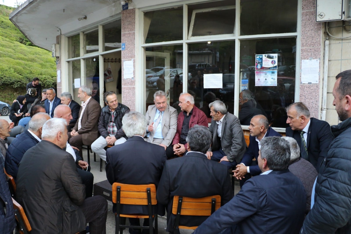 Yılmaz Katmer Rize'yi geziyor