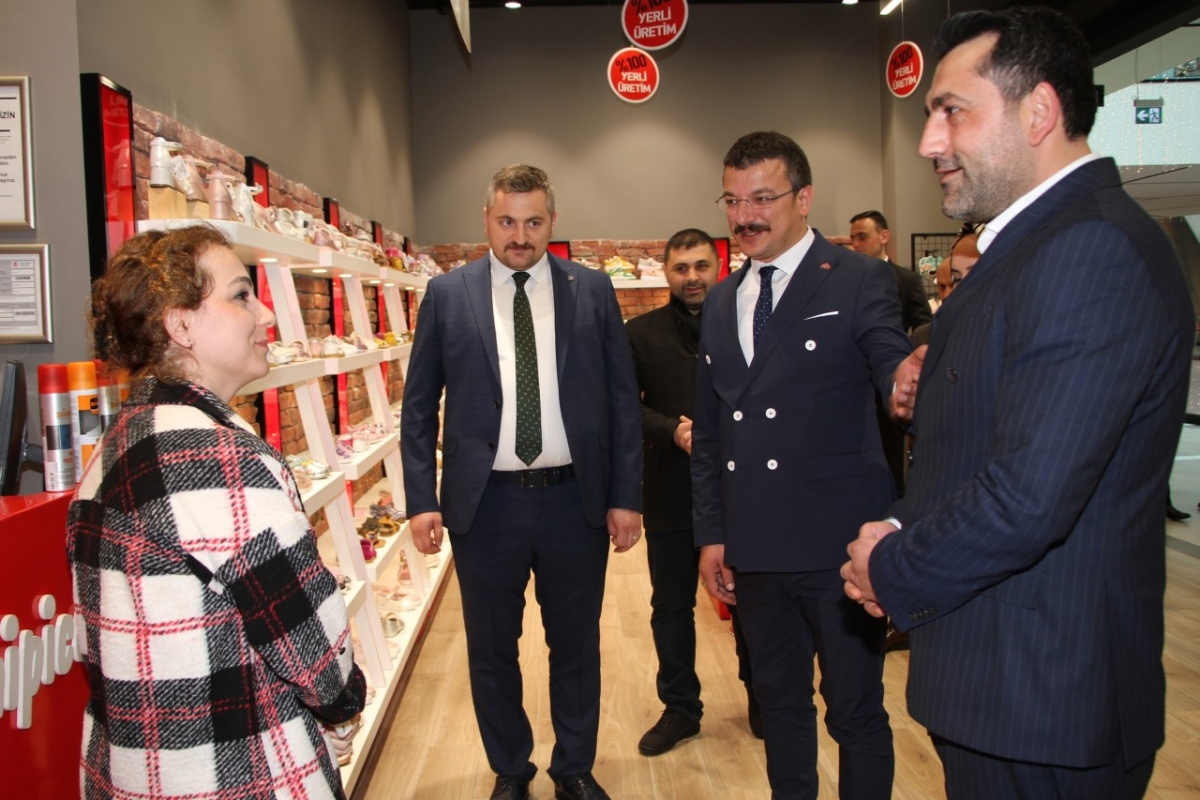 MHP Rize'yi karış karış geziyor