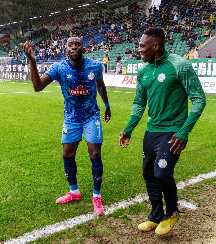 Rizespor-Tuzlaspor maçı fotoğrafları