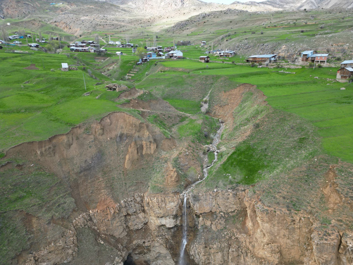 Saklı kalmış bu yer İzlanda dağlarını aratmıyor