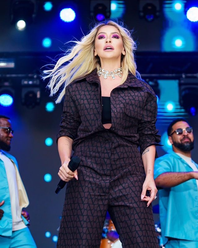 Kim Kardashian, Hadise'ye benzetildi