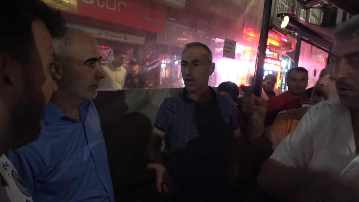 Rize'de dolmuş şoförleri başkanları İsmail Uzunsakal için eylem yaptı