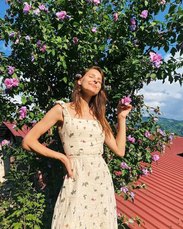 Brezilyalı oyuncu Jessica May, eşinin köyünde tatil yapıyor: Çayeli - Esendağ köyü