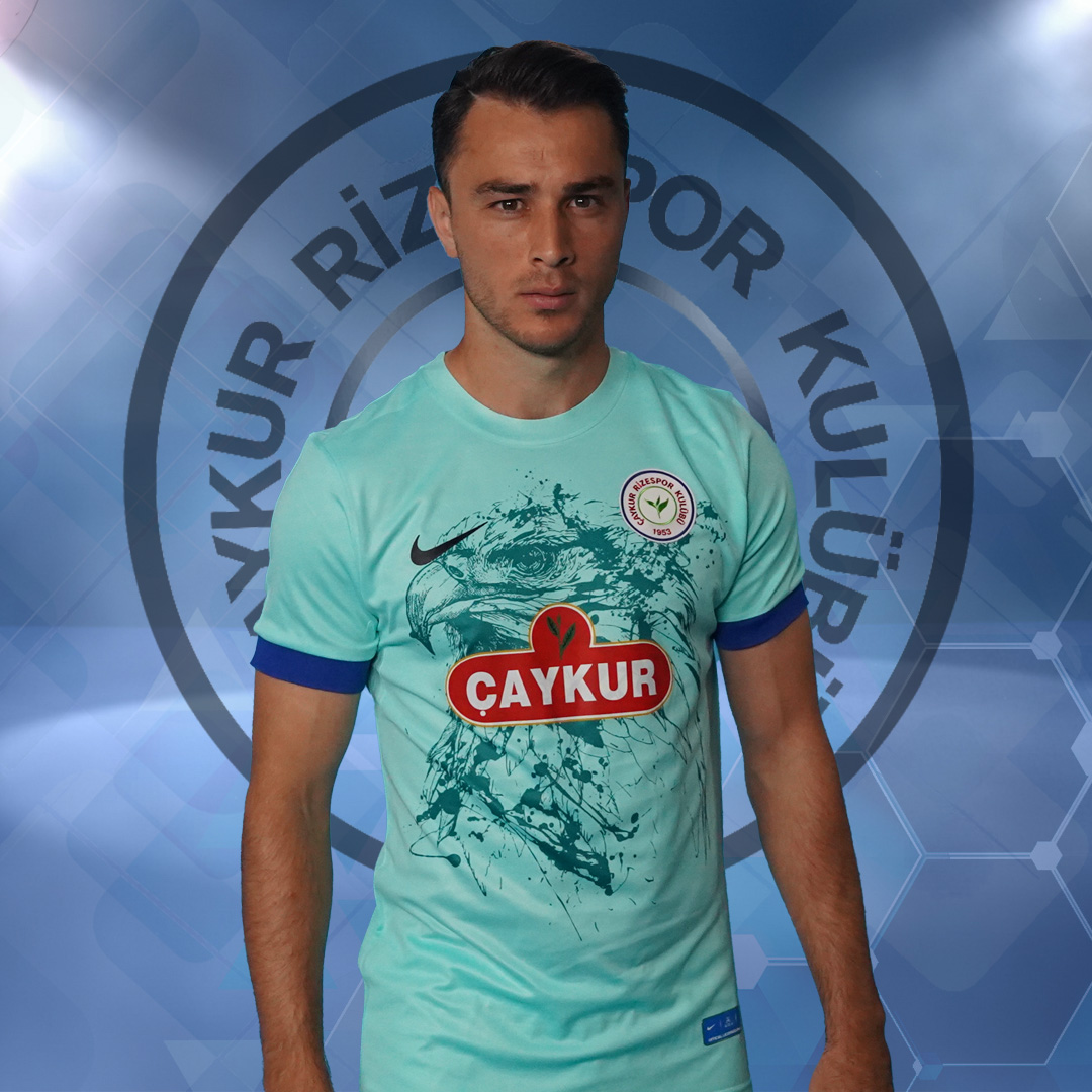 Çaykur Rizespor yeni sezon formalarını tanıttı