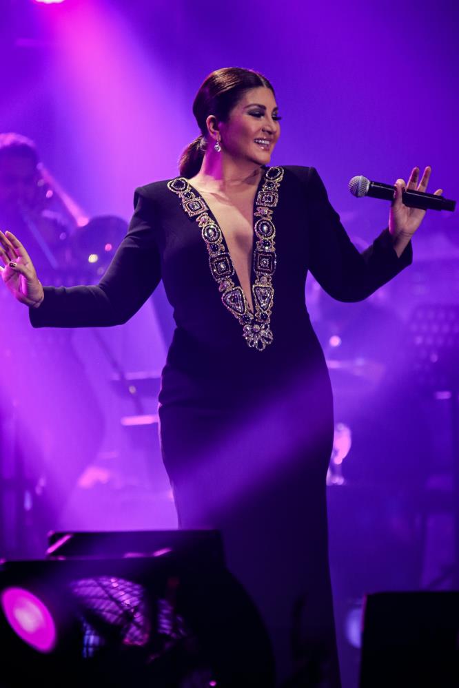 Alanya’da Sibel Can rüzgarı esti