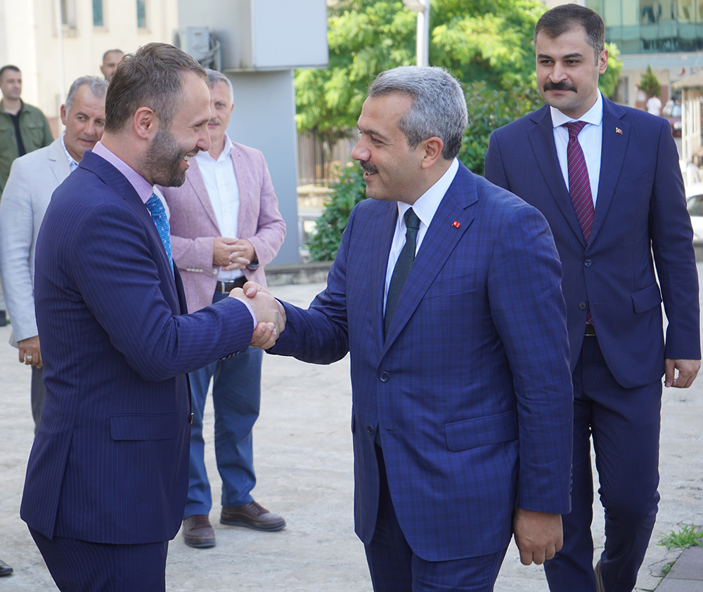 Vali İhsan Selim Baydaş göreve başladı