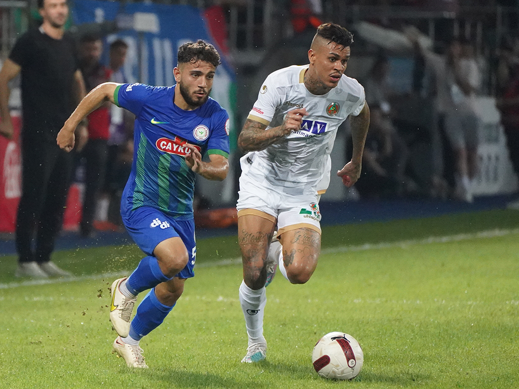 Rizespor - Alanyaspor maçı