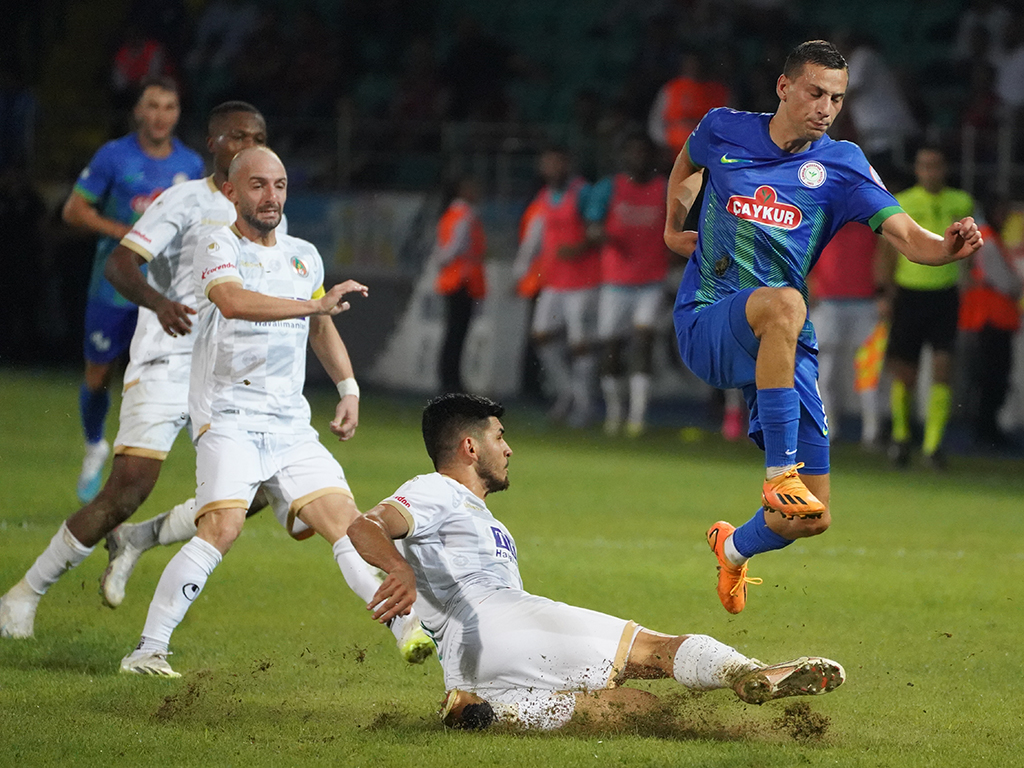 Rizespor - Alanyaspor maçı