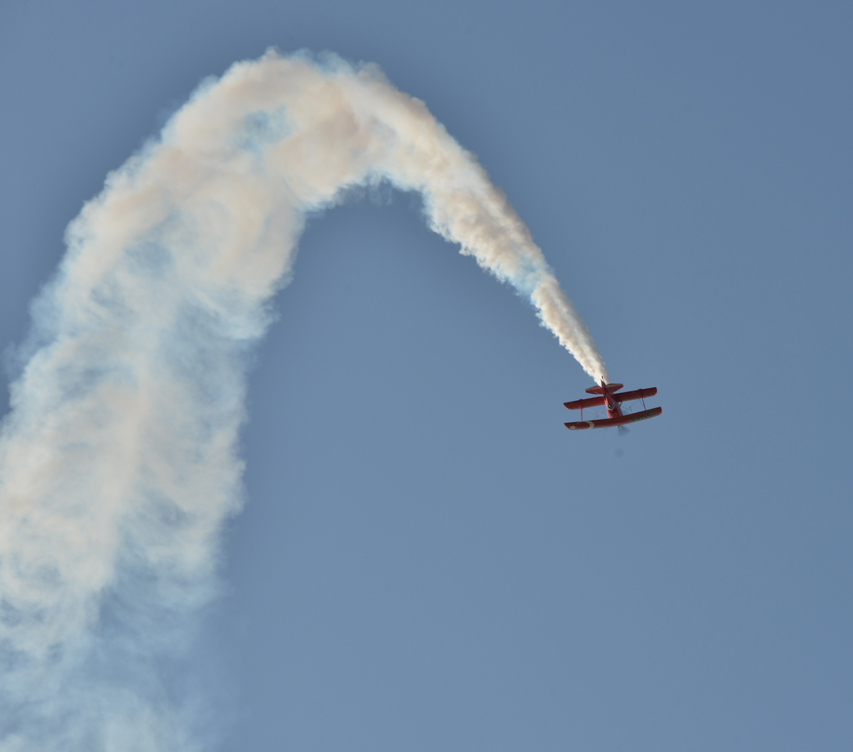 Kadın akrobasi pilotu mest etti