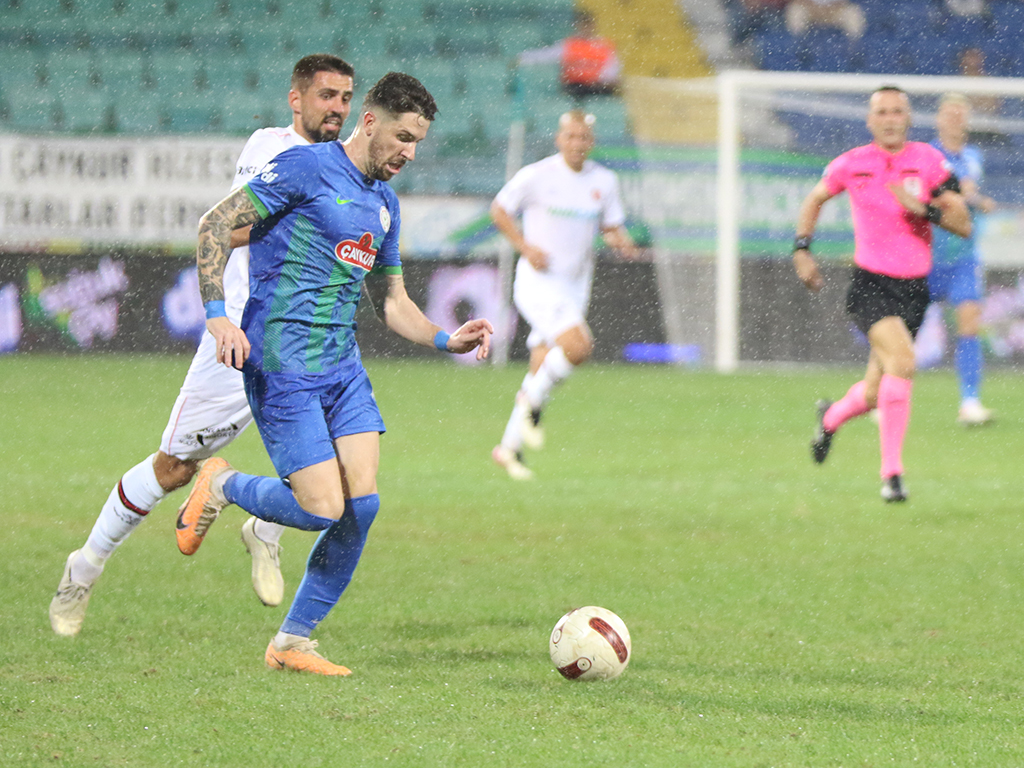 Rizespor Karagümrükspor maçı foto galerisi