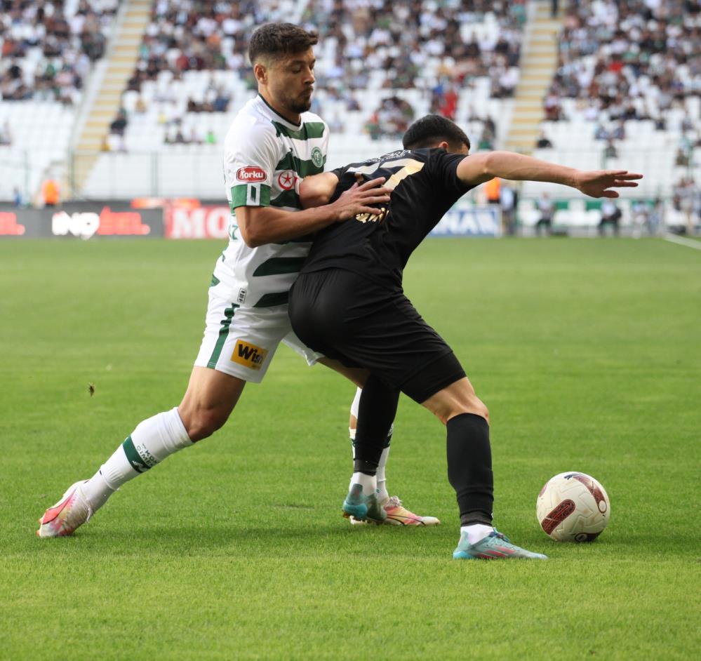Konyaspor-Rizespor maçı foto galerisi