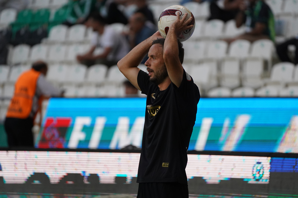 Konyaspor-Rizespor maçı foto galerisi