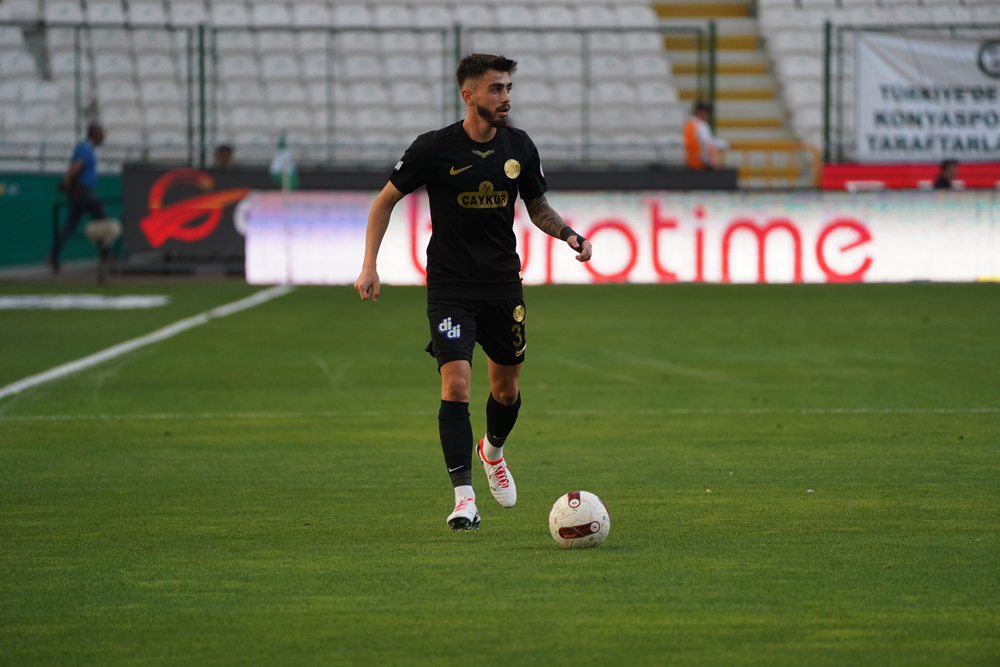 Konyaspor-Rizespor maçı foto galerisi