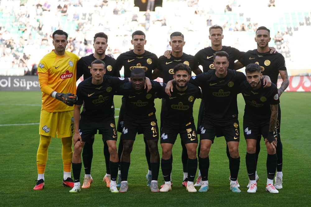 Konyaspor-Rizespor maçı foto galerisi