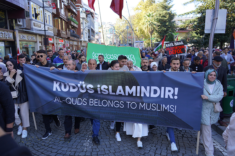 Rize'de Filistin'e destek mitingi