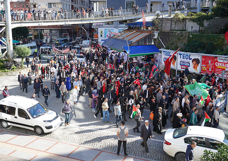 Rize'de Filistin'e destek mitingi