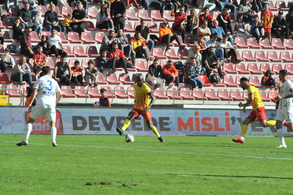 Rizespor Kayseri'de engele takıldı