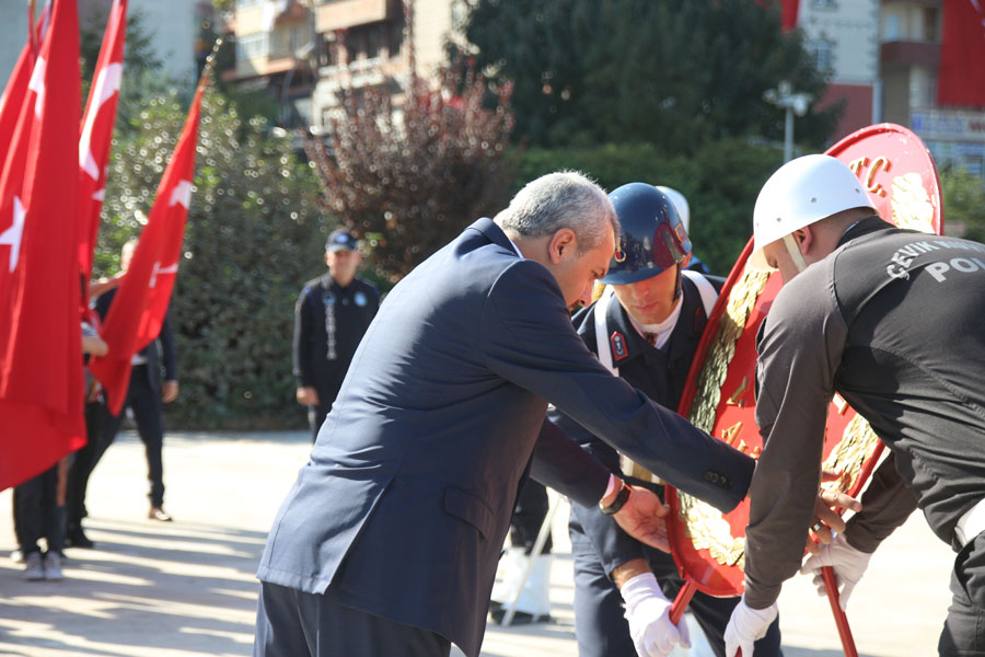 Rize’de Cumhuriyetin 100. Yılında yürüyüş yapıldı