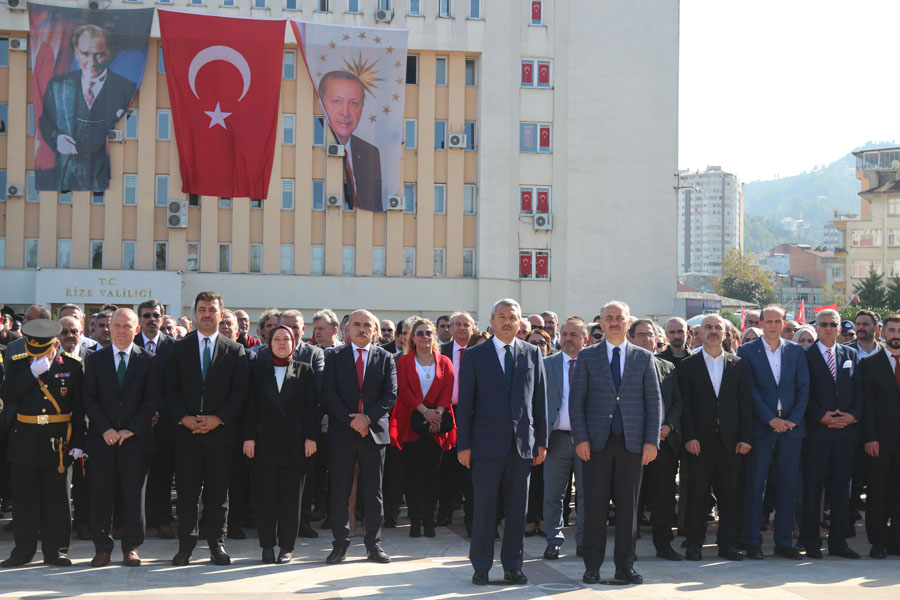 Rize’de Cumhuriyetin 100. Yılında yürüyüş yapıldı