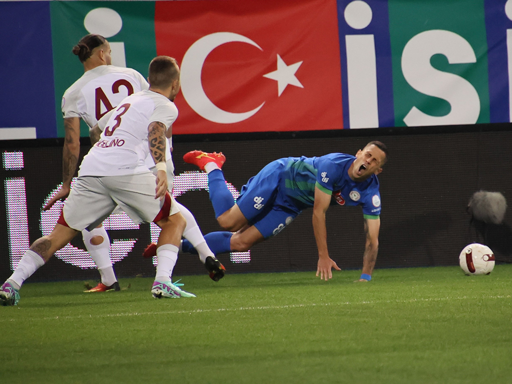 Rizespor - Galatasaray maçı fotoğrafları