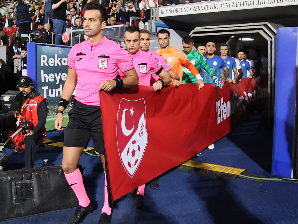 Rizespor - Galatasaray maçı fotoğrafları