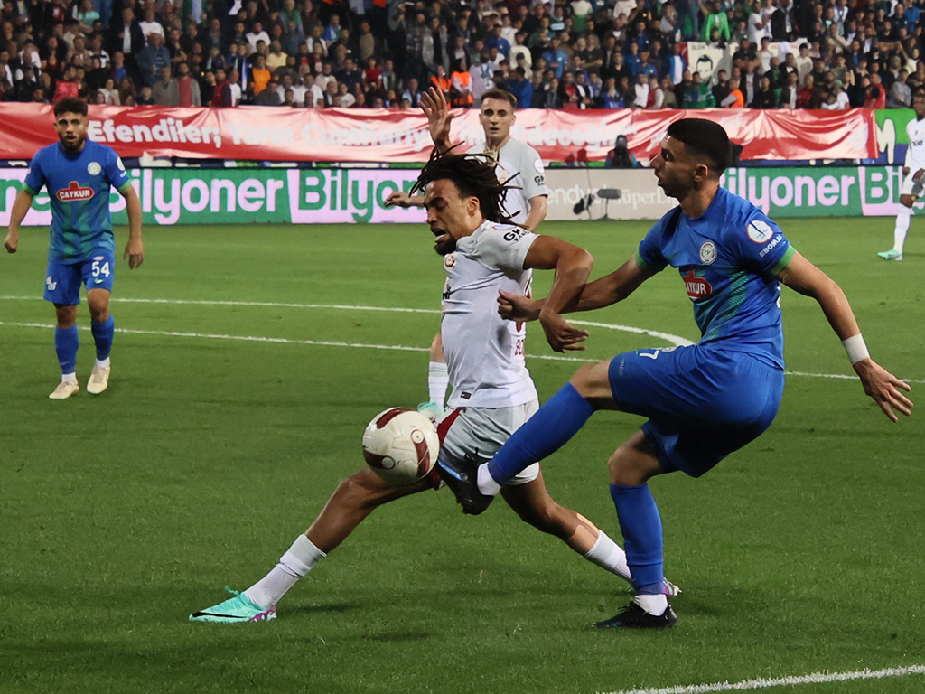 Rizespor - Galatasaray maçı fotoğrafları