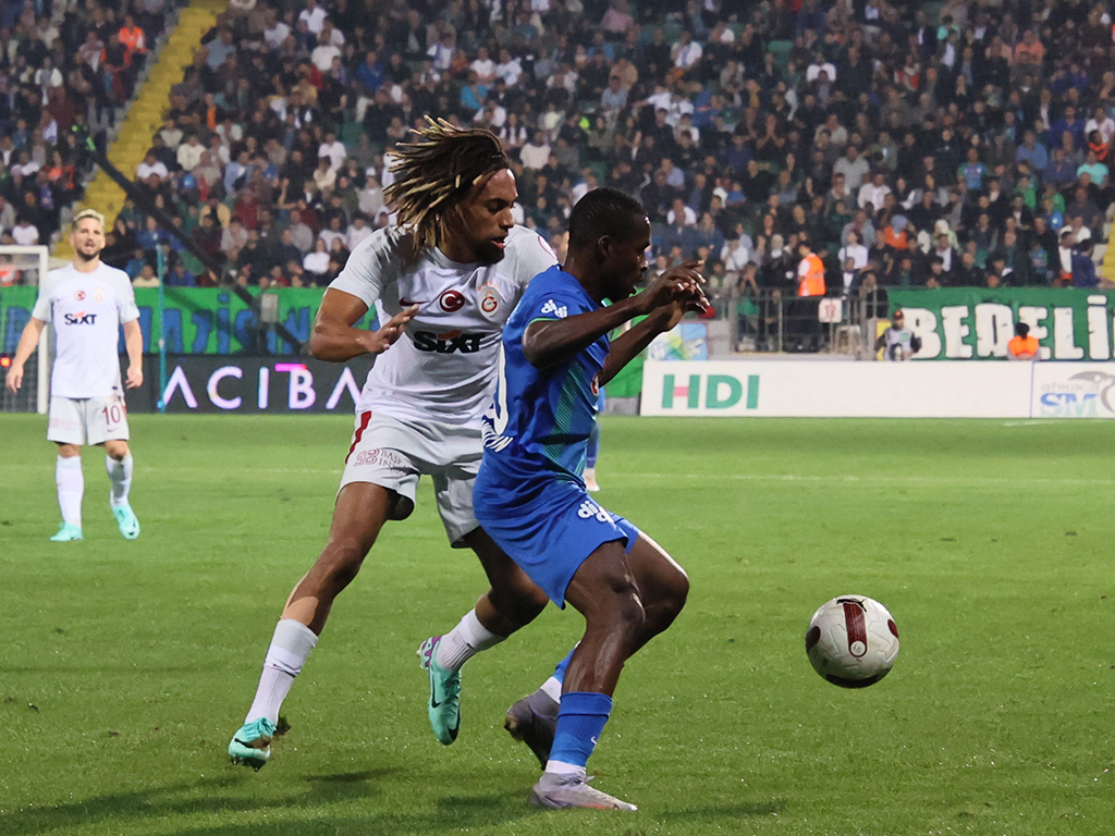 Rizespor - Galatasaray maçı fotoğrafları