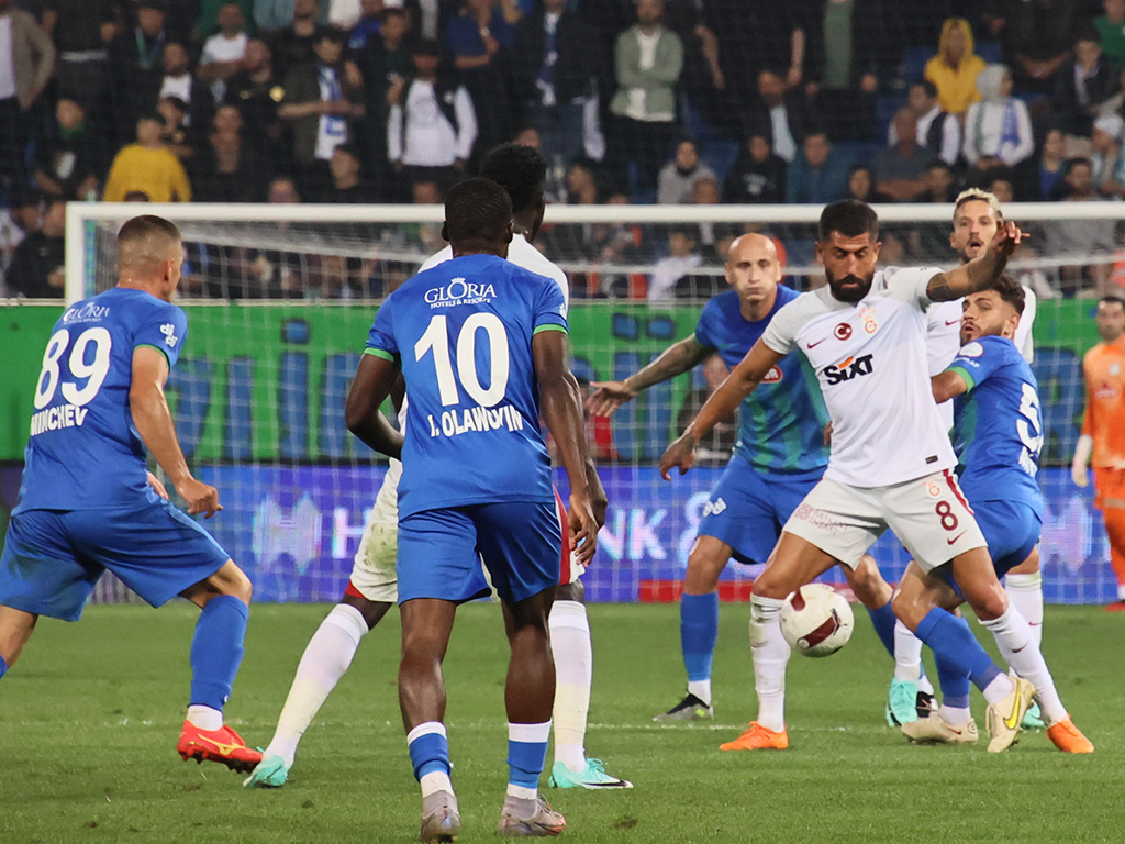 Rizespor - Galatasaray maçı fotoğrafları