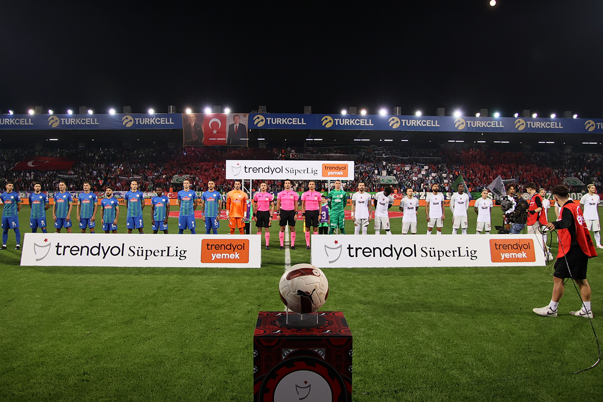 Rizespor - Galatasaray maçı fotoğrafları