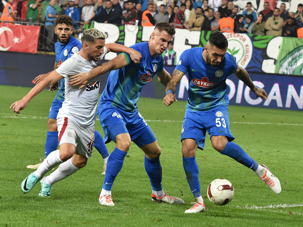 Rizespor - Galatasaray maçı fotoğrafları
