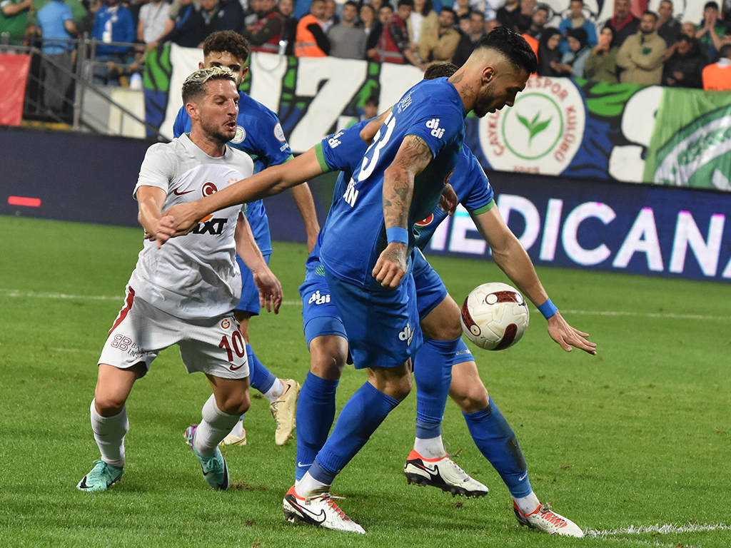 Rizespor - Galatasaray maçı fotoğrafları