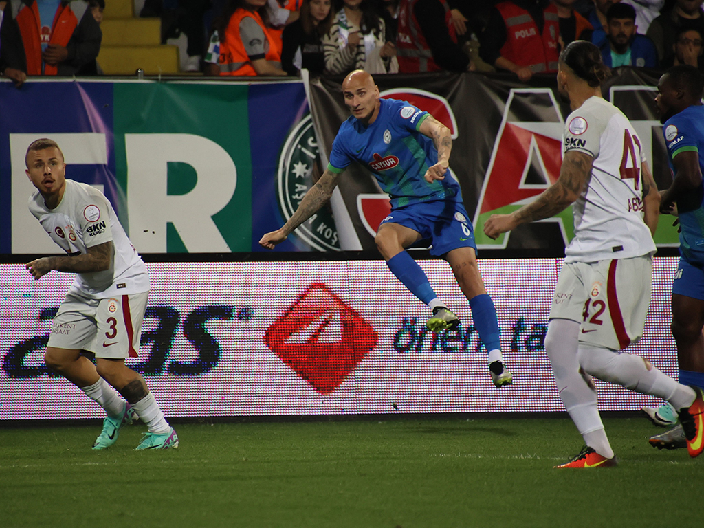 Rizespor - Galatasaray maçı fotoğrafları
