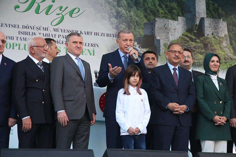 Cumhurbaşkanı Erdoğan Rize'de