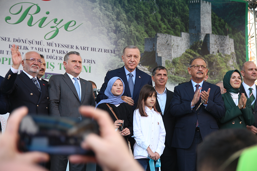 Cumhurbaşkanı Erdoğan Rize'de