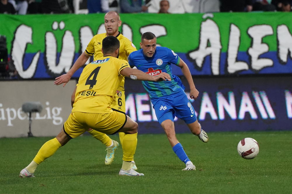 Çaykur Rizespor - İstanbulspor maçı fotoğrafları