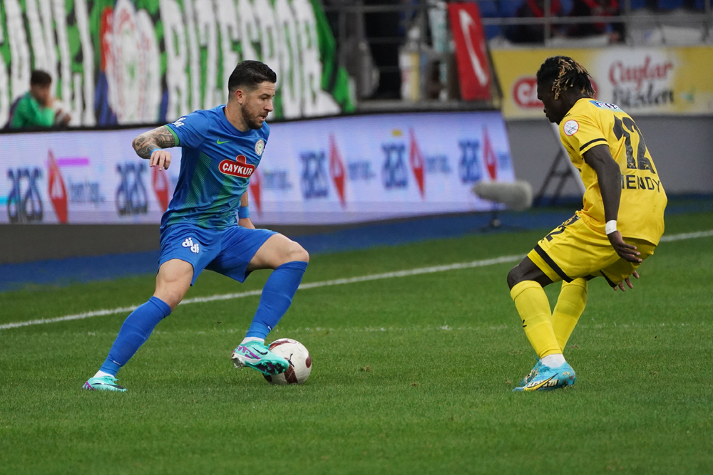 Çaykur Rizespor - İstanbulspor maçı fotoğrafları