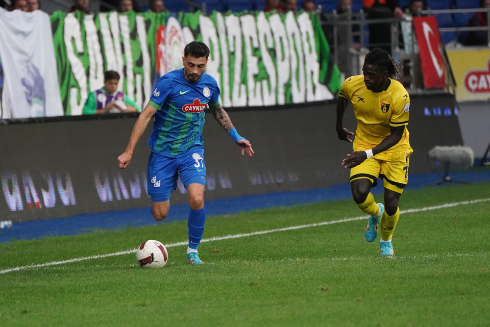 Çaykur Rizespor - İstanbulspor maçı fotoğrafları