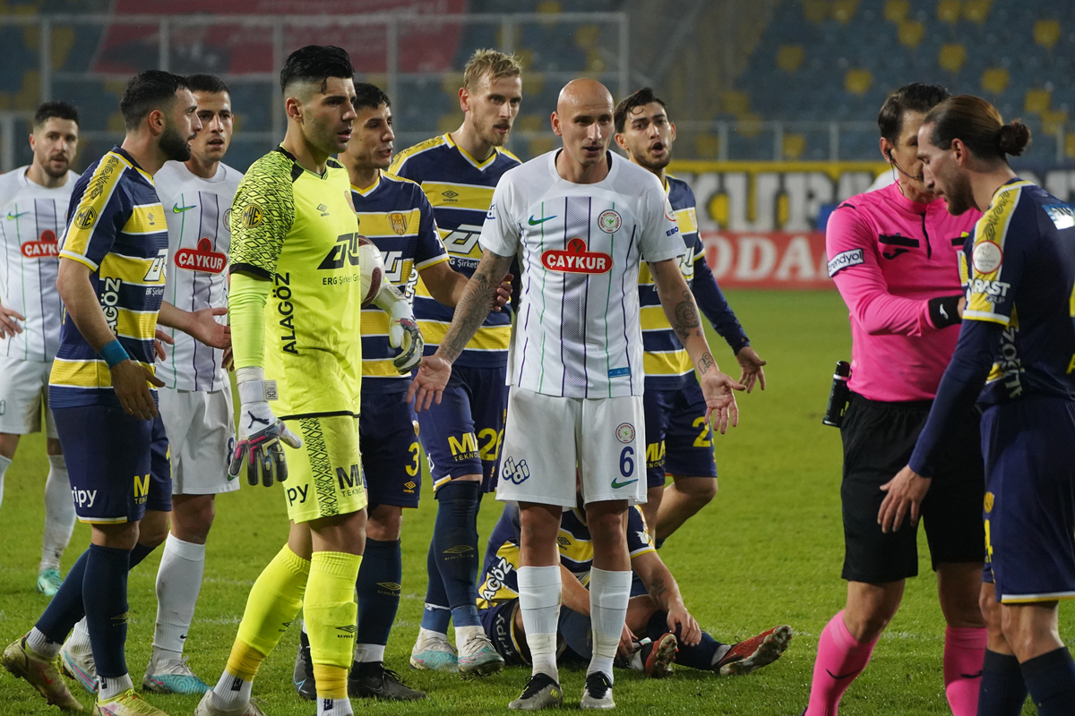 Ankaragücü - Rizespor maçı fotoğrafları