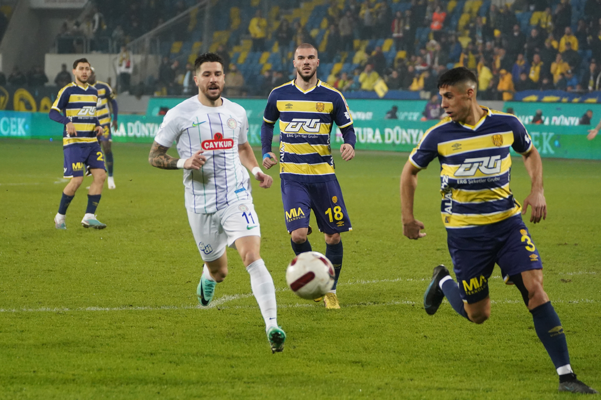 Ankaragücü - Rizespor maçı fotoğrafları