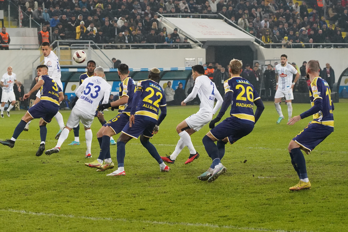 Ankaragücü - Rizespor maçı fotoğrafları
