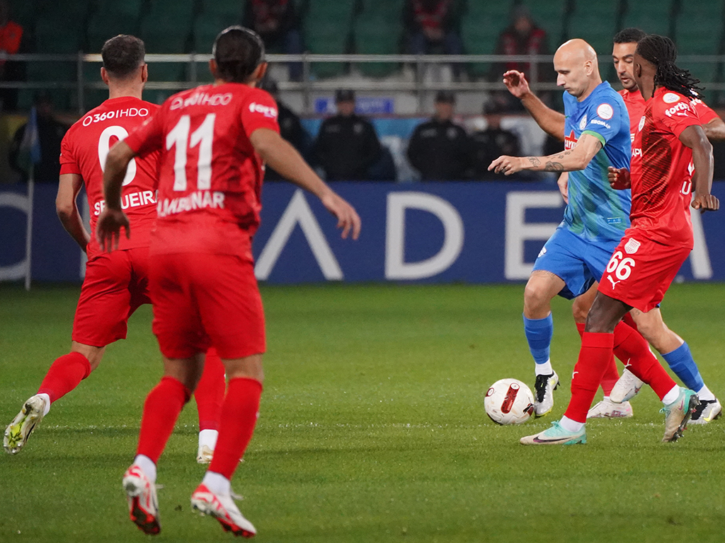 Rizespor - Pendikspor maçı fotoğrafları