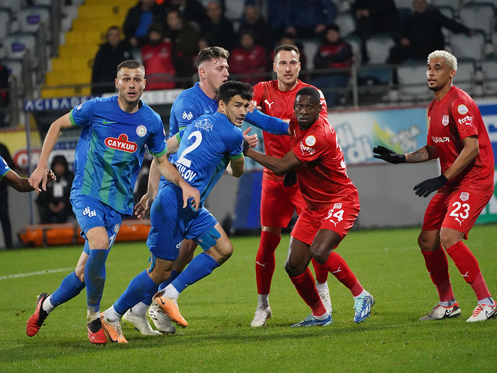 Rizespor - Pendikspor maçı fotoğrafları
