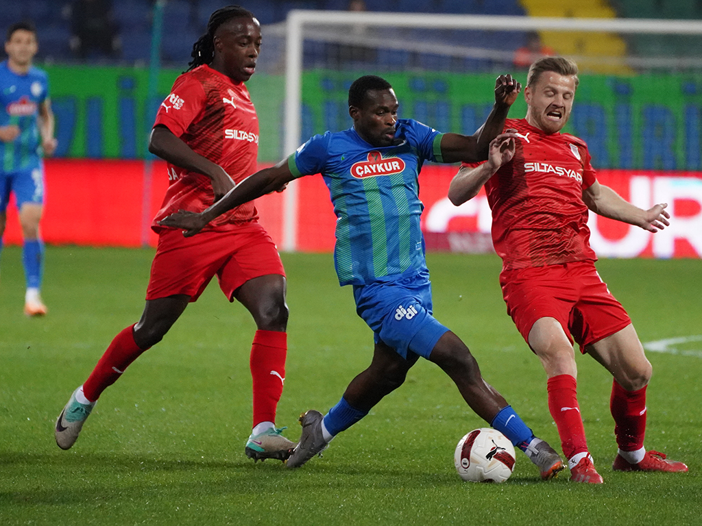 Rizespor - Pendikspor maçı fotoğrafları