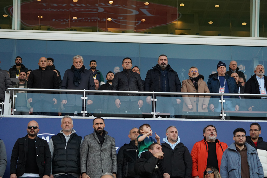 Rizespor-Kasımpaşa maçı fotoğrafları